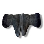 Lamo Cresson Pull On Boots Women’s Size 10.5 Black Suede Faux Fur Buckle‎ Strap Photo 3