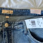 Kut From The Kloth NWT  Indigo/Medium Wash, High-Rise Taylor Denim Shorts SIZE 10 Photo 8