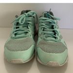 FILA  Athletic Shoes Gray White Women’s Size 5 Excellent  Condition Comfortable Photo 6