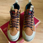 Vans MTE Sk8-Hi Waterproof Insulated Shoes Mens 8.5 US Women 10.0 US Photo 6