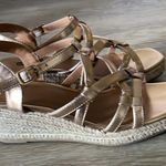 White Mountain  gold crappy sandals – barely worn. Photo 0