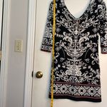 White House | Black Market  size small-black white large floral print Photo 3