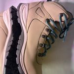 Columbia  Women's Tan and Teal Winter Boots Photo 7