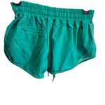 Lululemon  Size 6 Green Athletic Running Shorts Nylon Blend Photo 2