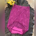 Xhilaration Modern Fuchsia Lace Straight Pencil Skirt Women  Size M Photo 1