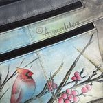 Anuschka  Medium Crossbody Cardinal Bird Double Zip Pocket Painted Signed Artwork Photo 2