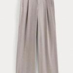 Everlane The Draper Pleated Pant Buttersmooth in Deep Taupe Mini Gingham, Size 4 Photo 4