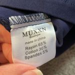 MUXXN Navy Blue Short Sleeve V Photo 11