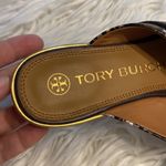 Tory Burch Delaney Crisscoss Flat Slide
Sandals Womens Size 9.5 Leather Logo Photo 15