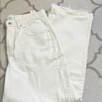 BDG  Tapered Baggy High Rise Cream Distressed Jeans, size 31 Photo 1