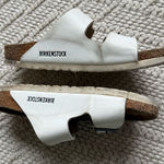 Birkenstock  Arizona White Double-Strap Sandals size 36 Photo 3