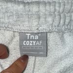 Aritzia  TNA Women’s Beige Sweatpants Photo 1