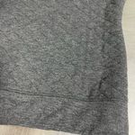 32 Degrees Heat 32 DEGRESS HEAT WEATHERPROOF TECHNOLOGY GRAY QUILT DESIGN TOP - Size Large - EUC Photo 2