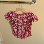 Tuckernuck Mille red Zinnia floral short sleeve blouse Photo 2