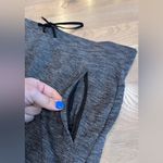 Athleta modern metro skort black Heather size small Photo 2