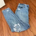American Eagle  ripped boyfriend jeans Photo 0