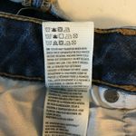 American Eagle  Womens Midi Shorts Denim Cuffed Medium Wash Super Stretch Size 0 Photo 4