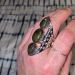 New Silver Toned 3 Green Stone Ring w/matching Earrings Jewelry Set Size 8 Photo 3