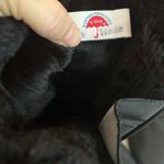 Totes Women’s Winter Boots – Size 7W Black Photo 3