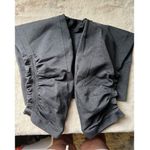 Lululemon  Women's Ruched Scrunch Capri Leggings Black Size 4 Yoga Running Photo 6