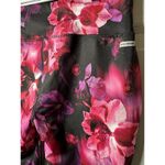 Danskin Now Fitted Pink/Red Floral Print Capri's Size Small Photo 3