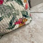 LUG Ranger Lily Sand Crossbody Bag/Strap Floral Beige quilted White Photo 1