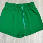 Two Piece Green Outfit Photo 4