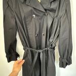 Trench Coat Size M Photo 4