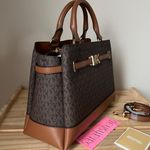 Michael Kors Purse Photo 3