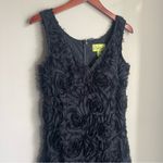 Cartise Black Floral Apllique V Photo 1