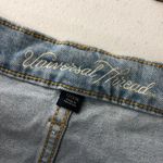 Universal Threads Universal Thread Womens Jeans Vintage Straight Button Fly Light Wash 12/31 Photo 2