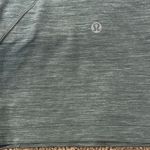 Lululemon Teal  crop top with removable bra pads  Photo 5