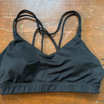 Old Navy Women's Black Strappy Sports Bra Photo 0