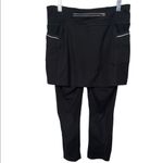 Athleta  Be Free 2 in 1 Contender Skirt over Capri leggings size small. Photo 3