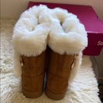 SO NWT
 Abigail Women's Faux-Fur Winter Boots Photo 3