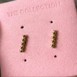 The Collection Ana Croissant Bar Stud 18kt Gold Earrings Photo 4