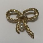 Beautiful Signed Aai Brooch Pin Gold Tone Bow Ribbon Photo 5