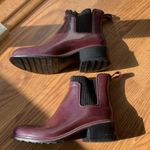 Target  Rain Boots Size 6 Burgundy Women Boots Outdoor Shoes Booties Heeled Photo 2