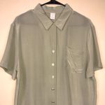 VTG Lands’ End Women’s Silk Light Sage Green Pocket Short Sleeve Button Photo 1