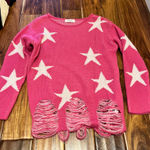 Zenana Women’s  distressed pink star sweater. Size small Photo 0