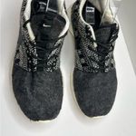 Nike Roshe One Winter Print Shoes Women's sz 8.5 Black 685286-001 Fair Isle Knit Photo 5