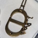 Christian Dior Dior 30 MONTAIGNE BROOCH Antique Gold-Finish Metal and White Resin Pearls Photo 4