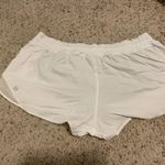 Lululemon Hotty Hot Short 2.5” Photo 0