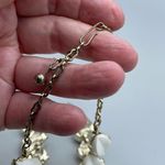 Vintage white leaf shaped link heat set choker White Photo 3