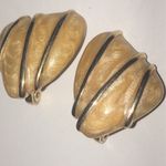 Monet  Vintage Gold Tone Shimmer Enamel Retro Boho Classic Clip On Earrings Photo 3