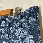 Jachs Girlfriend  Dark Blue Floral Leaf Printed Shorts Large Photo 5