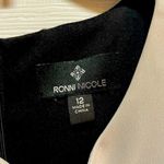 Ronni Nicole Cream and Black Workwear Dress Office Wear Ronni Nicole size 12 Photo 1