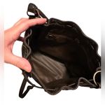 Longchamp BROWN AND TAN LEATHER DRAWSTRING BUCKET SHOULDER BAG Photo 3