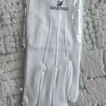 Swavorski New RARE AND LIMITED EDITION white Swarovski gloves Photo 0