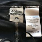Columbia  omni dry cropped leggings colorblock Black Grey Womens Size‎ M Athletic Photo 3